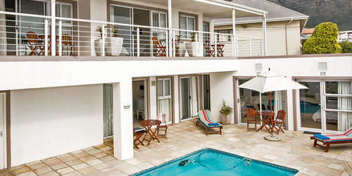61 On Camps Bay Bed and Breakfast Kapstaden Eksteriør billede