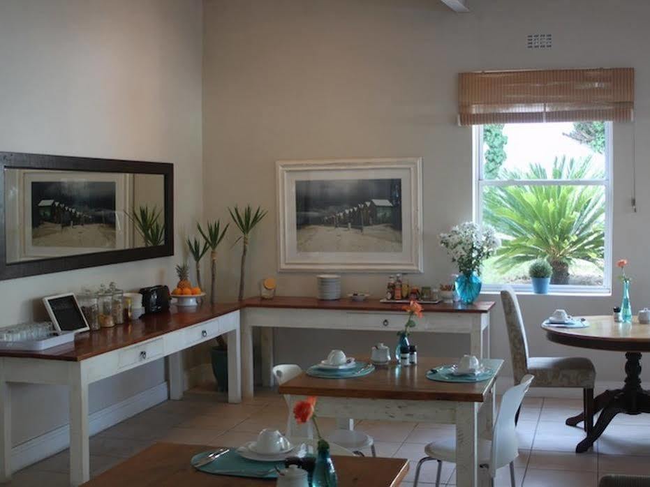 61 On Camps Bay Bed and Breakfast Kapstaden Eksteriør billede