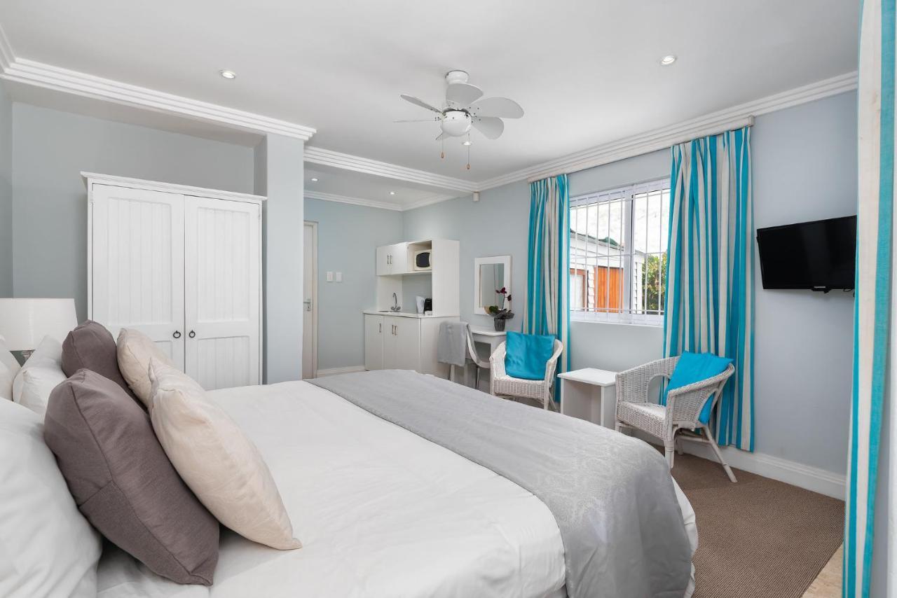 61 On Camps Bay Bed and Breakfast Kapstaden Eksteriør billede