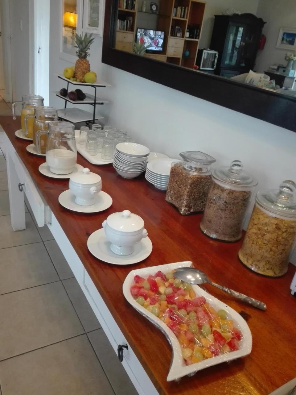 61 On Camps Bay Bed and Breakfast Kapstaden Eksteriør billede